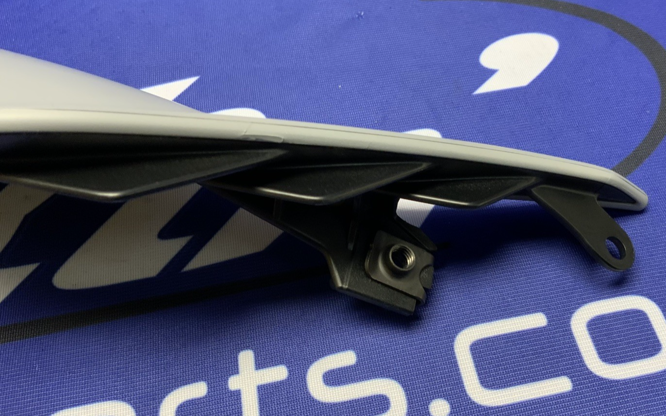 Yamaha Right Tail Fairing (Gray & Blue) YZF-R6 2017-2024 OEM BN6-W2172-50-P5