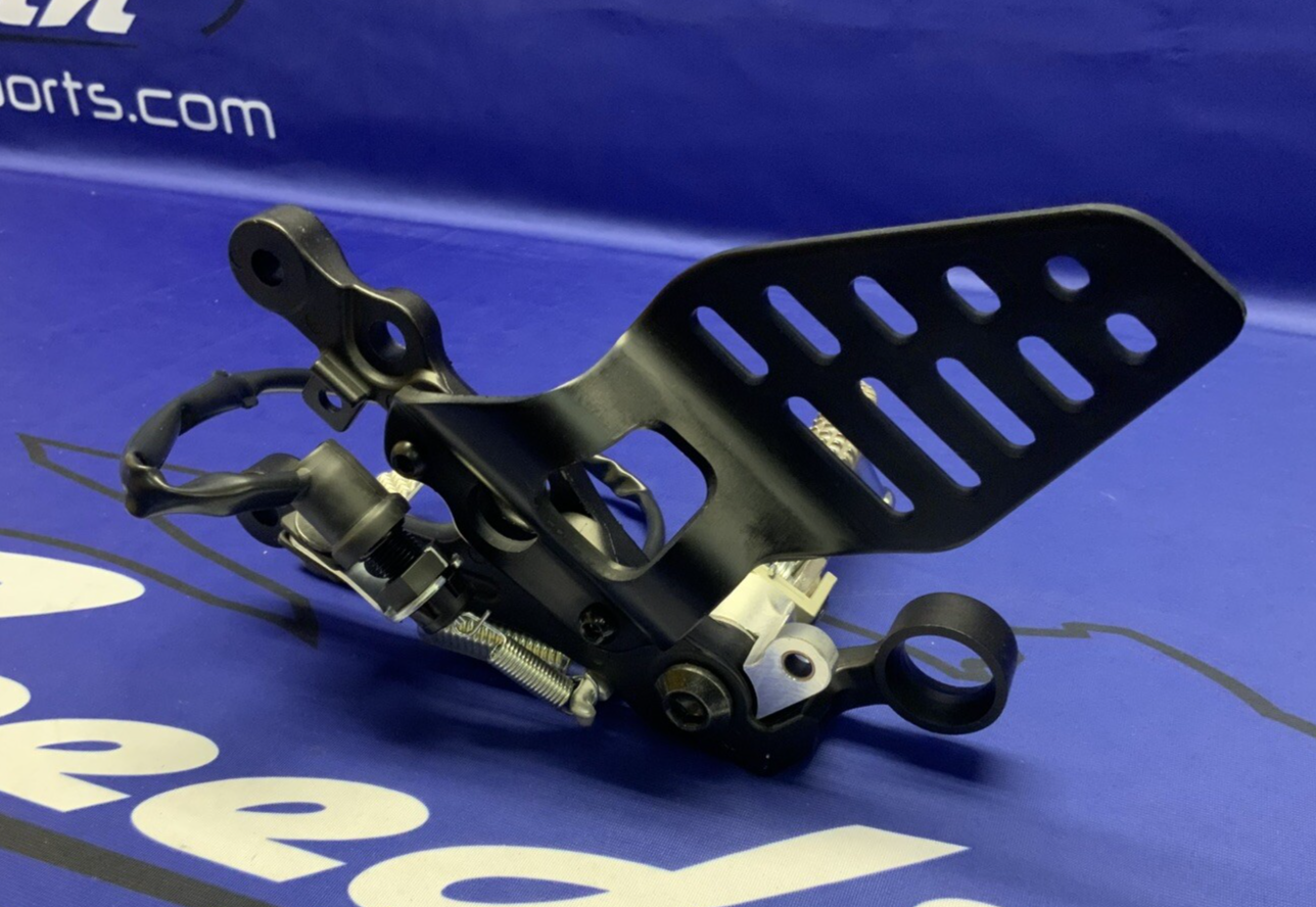 Yamaha Right Rear Set W/ Switch (Black) YZF-R6 2012-2024 OEM 2C0-27443-10-00