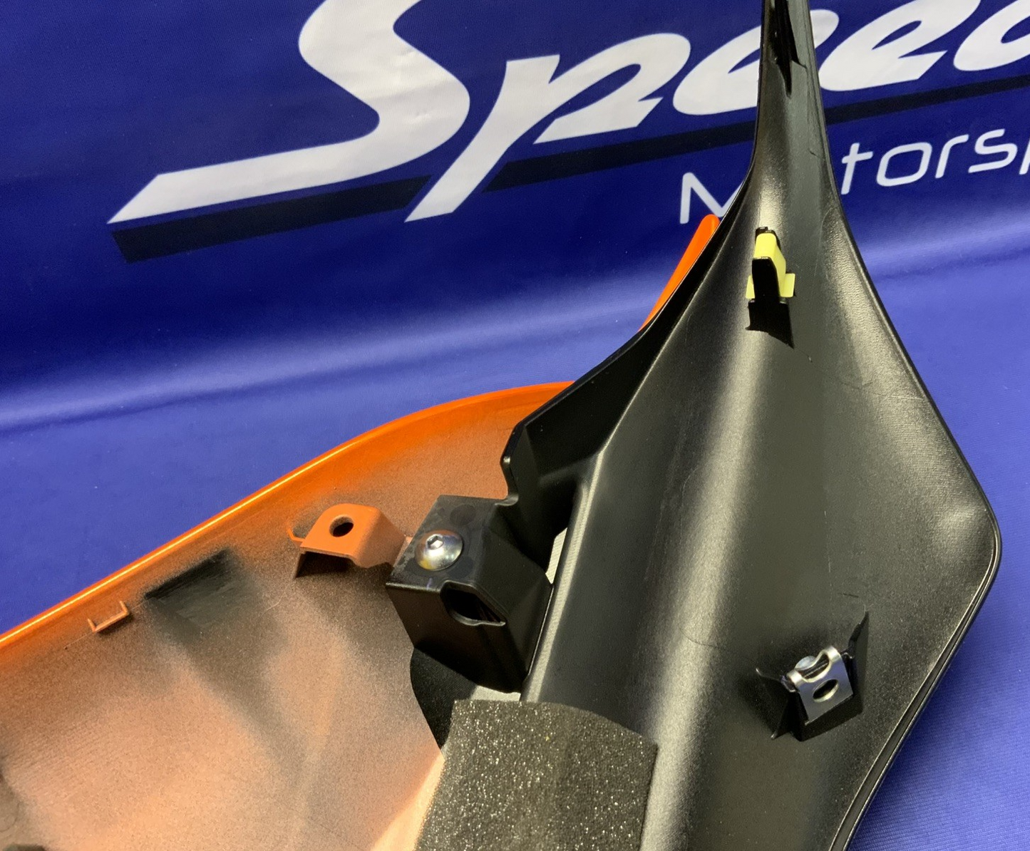Yamaha Right Complete Fairing (Orange) YZF-R6 2017-2024 OEM BN6-W283V-B0-P4