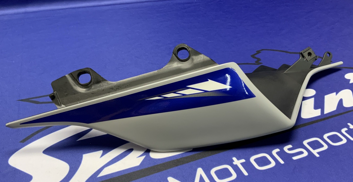 Yamaha Right Tail Fairing (Gray & Blue) YZF-R6 2017-2024 OEM BN6-W2172-50-P5