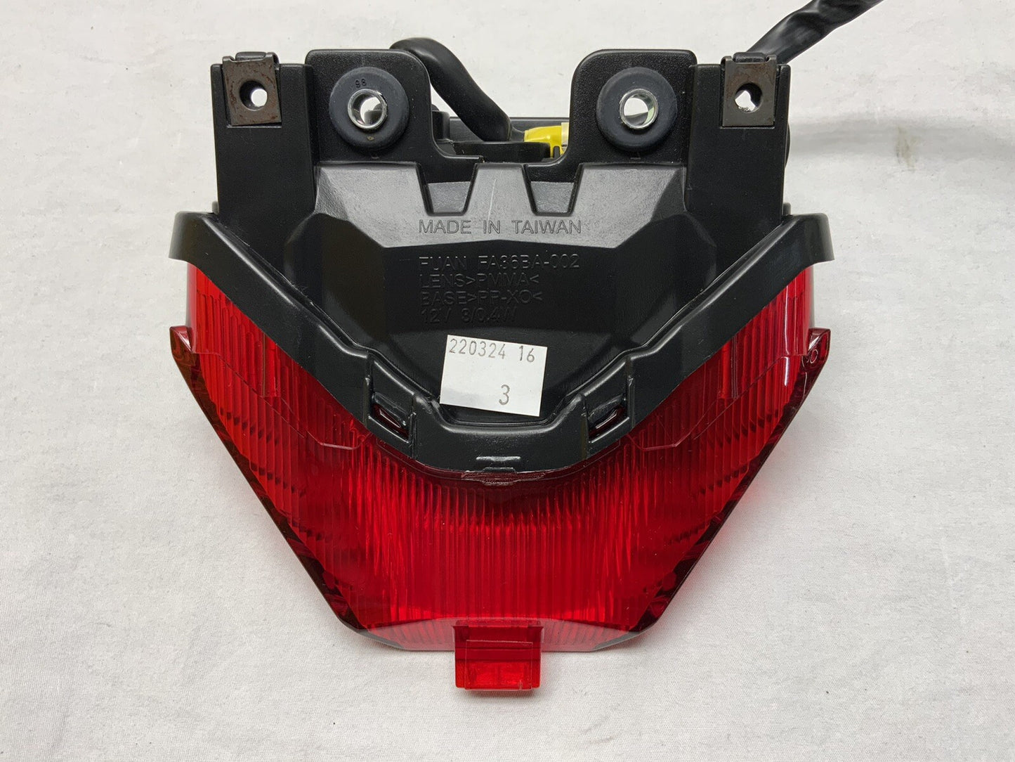 Yamaha Taillight Assembly YZF R3 2015-2024, MT-03 2020-2024 OEM 1WD-H4710-02-00