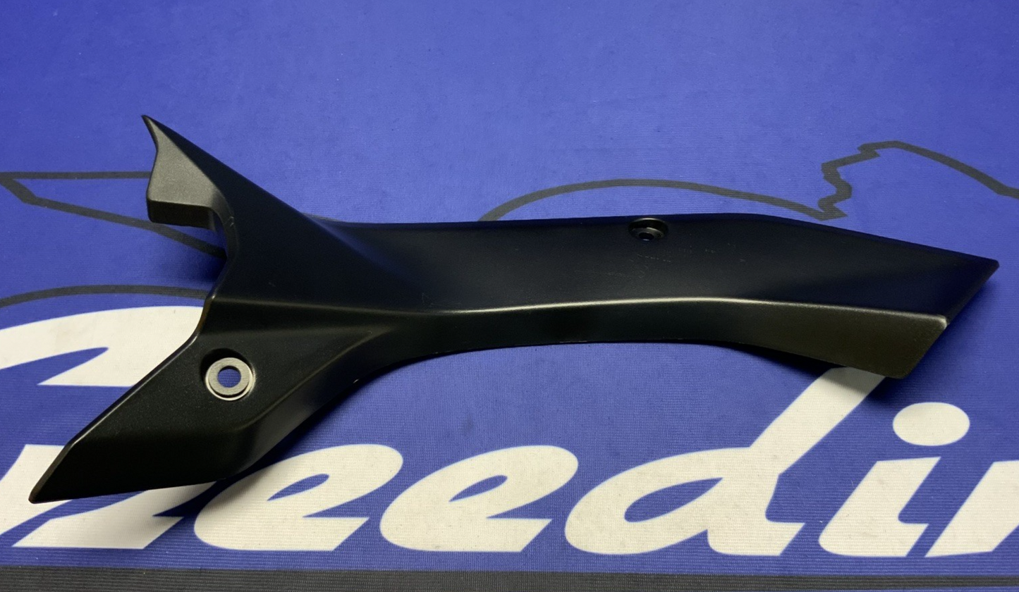 Yamaha Right Inner Console Panel Fairing YZF-R6 2017-2024 OEM BN6-2837M-00-00