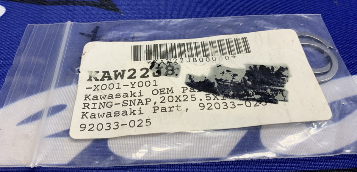 Kawasaki Snap Ring/ Circlip Ninja 900 1984-2010 OEM 92033-025