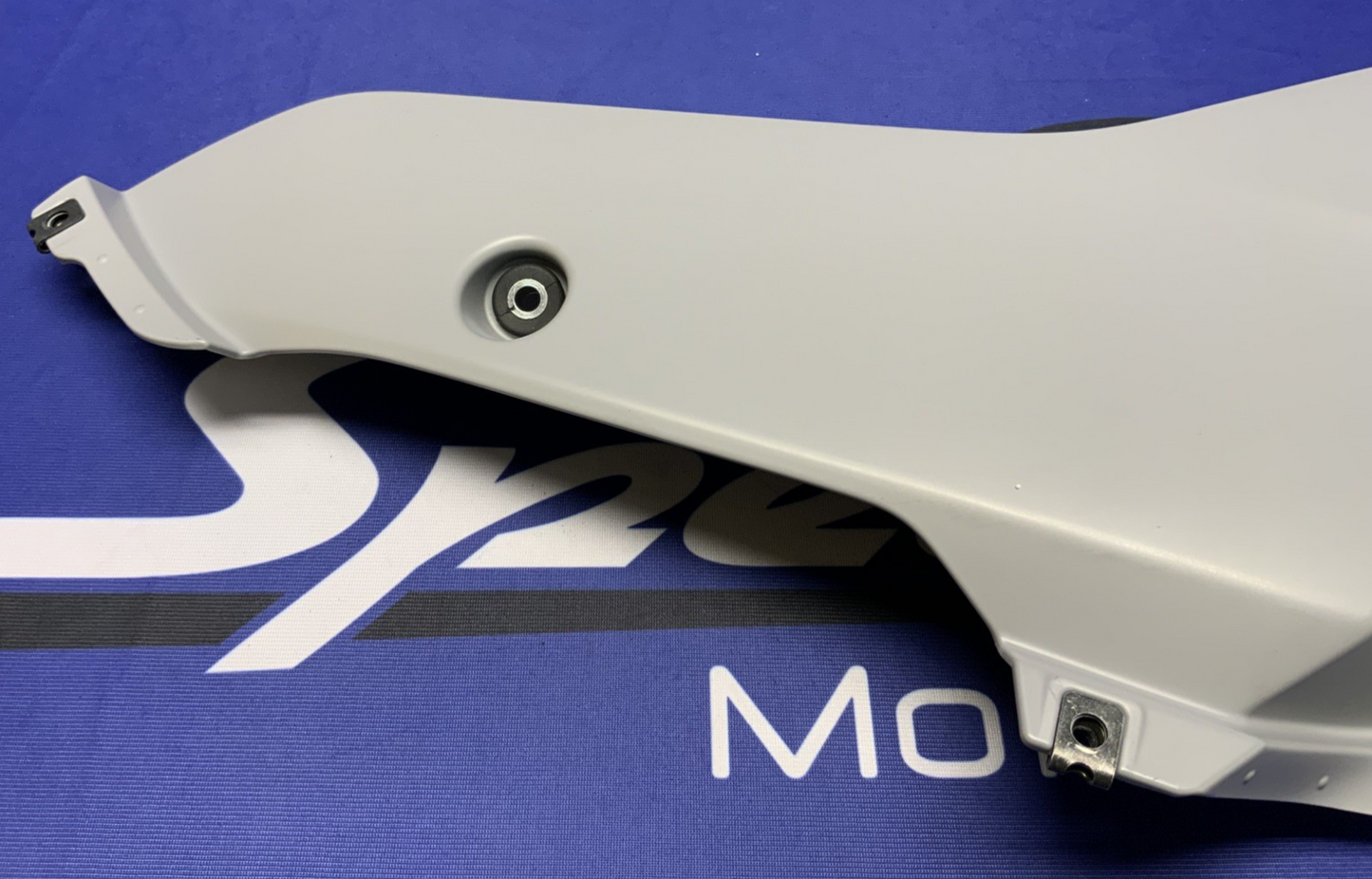 Yamaha Left & Right Lower Fairing Set (Gray) YZF-R6 2017-24 OEM BN6-28385-00-P4