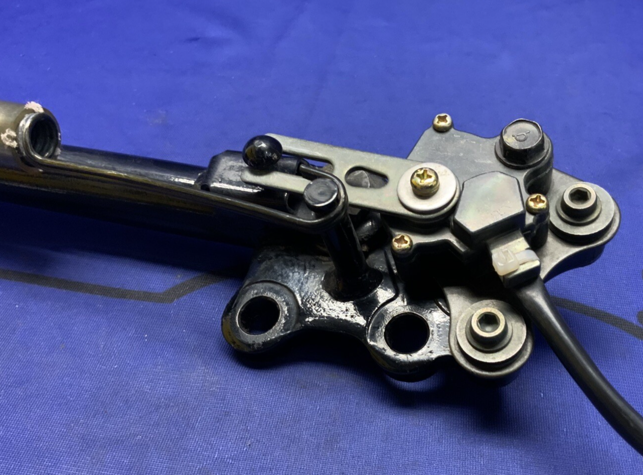 Kawasaki Kickstand W/ Switch (Black) ZX-6R/RR 2003-2006 OEM 34024-0001