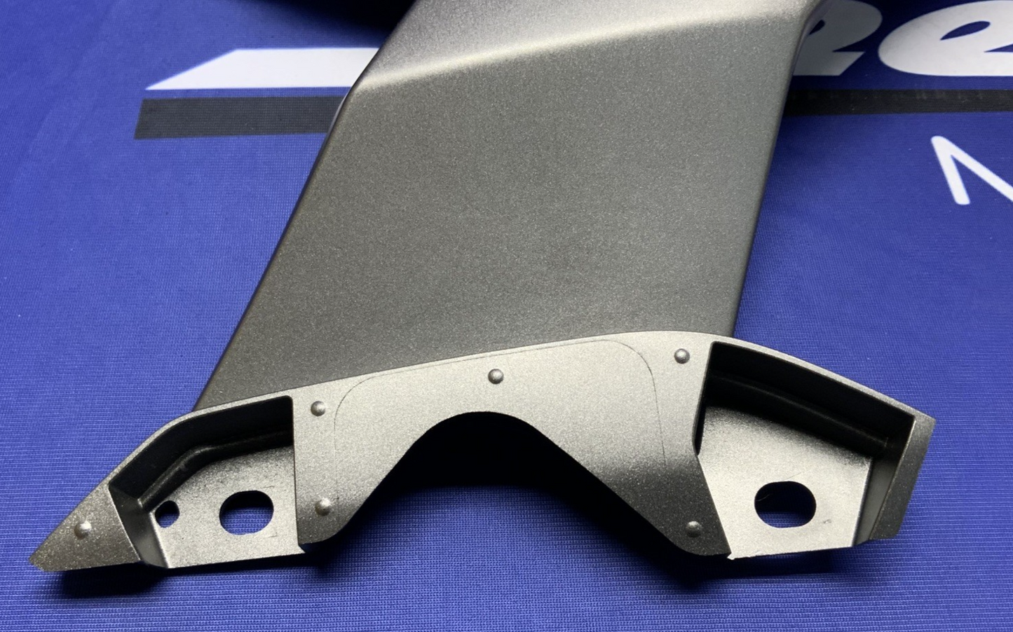 Yamaha Right Upper Fairing (Dark Gray) YZF-R6 2017-2024 OEM BN6-2117W-00-P4