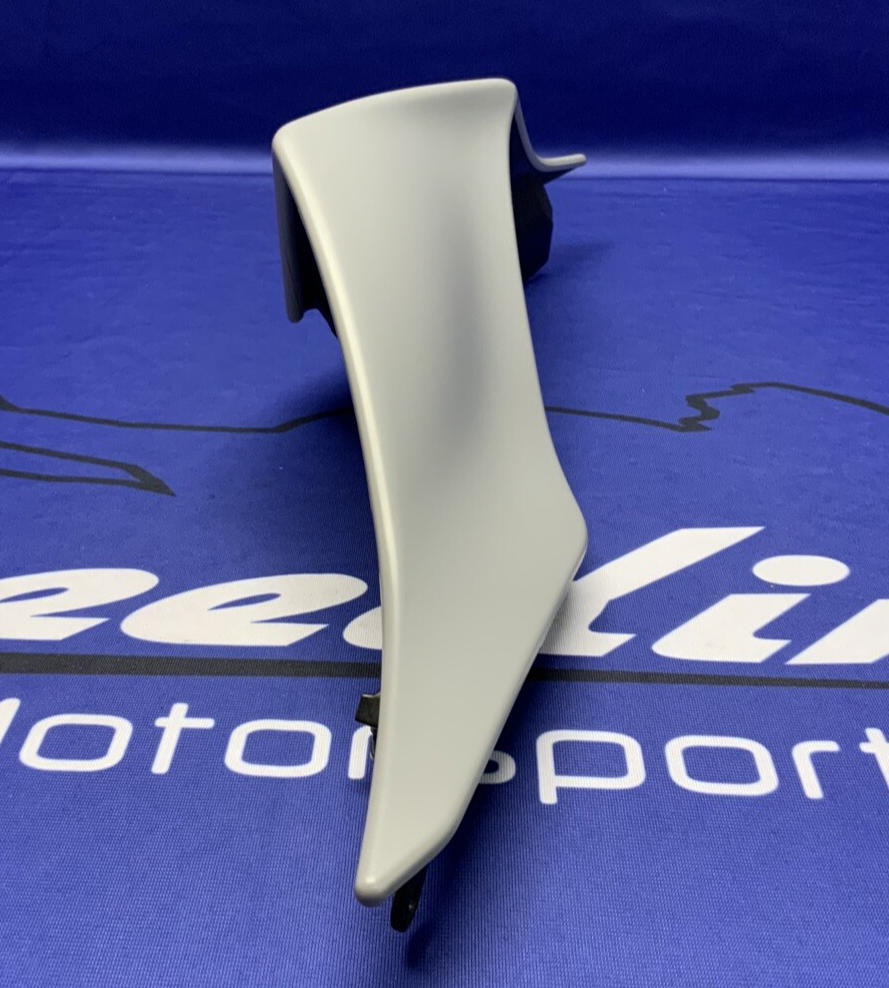 Yamaha Left Tail Fairing (Gray & Blue) YZF-R6 2017-2024 OEM BN6-W2171-50-P5