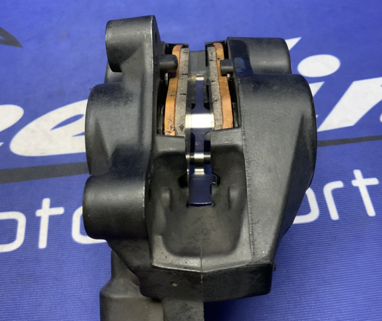 BMW Left Front Brake Caliper Assembly R1200GS 2004-2007 OEM 34117684959