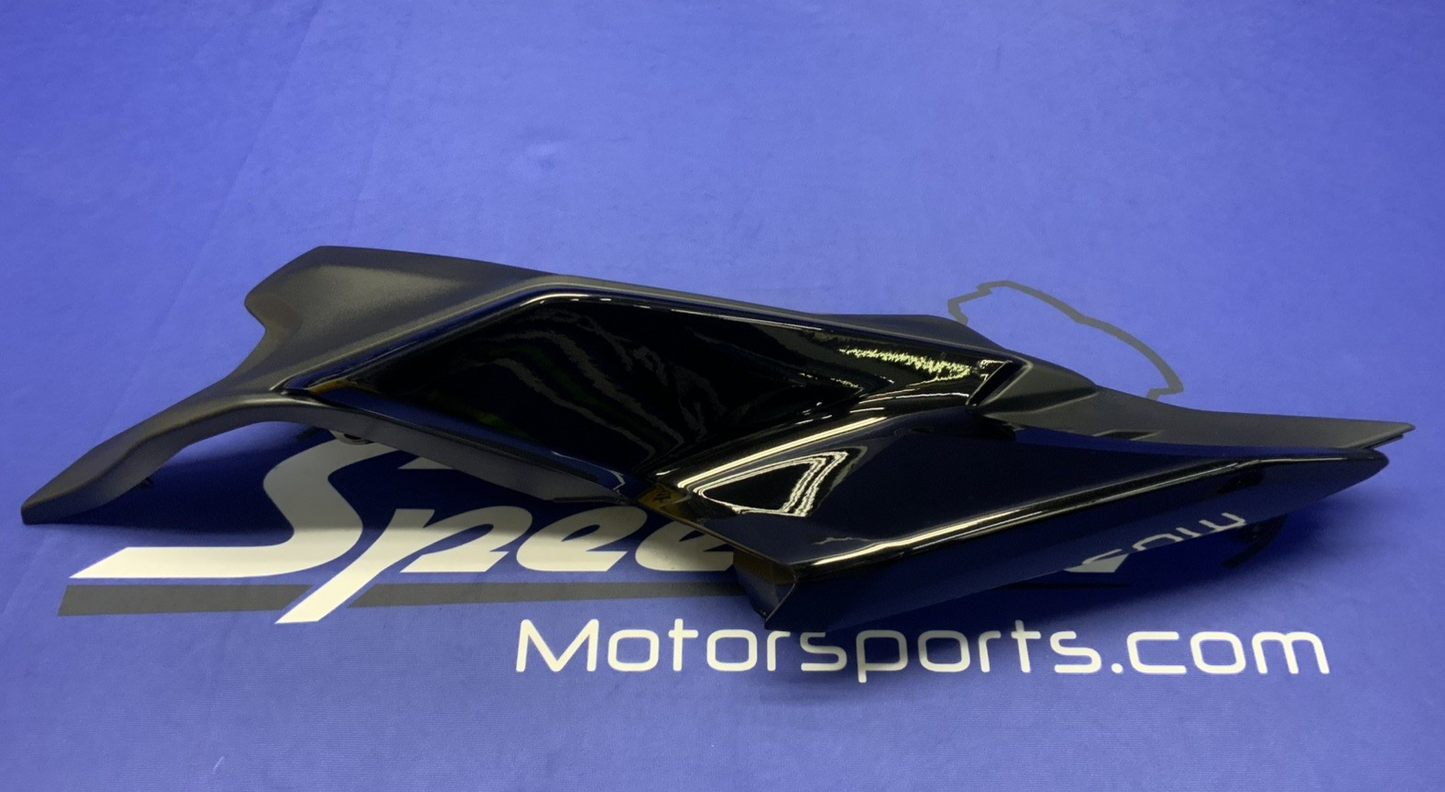 Yamaha Right Tail Fairing (Black) YZF-R9 2025 OEM BKN-21721-00-P3