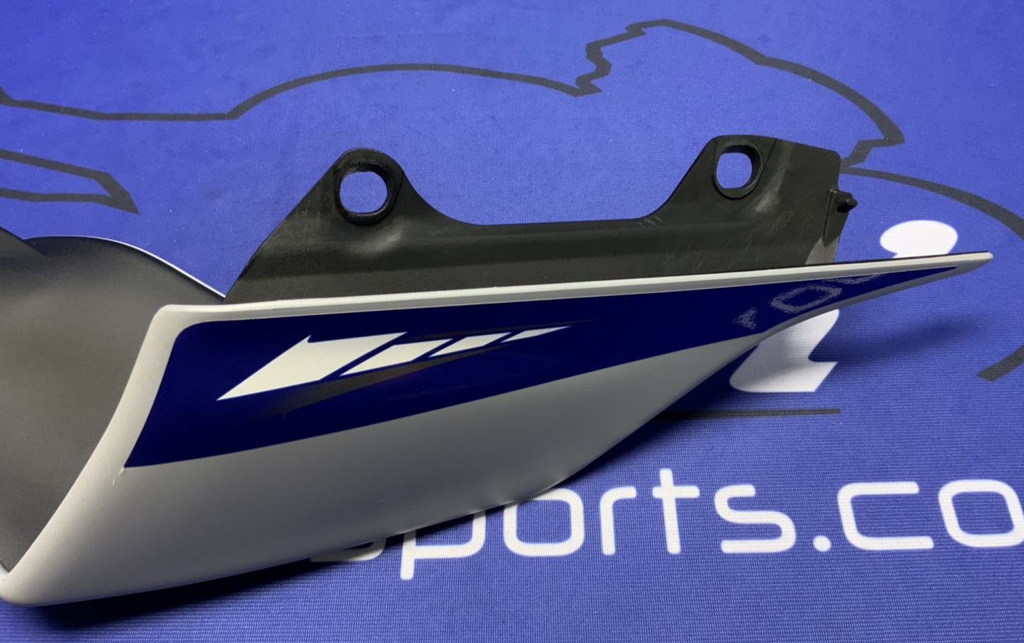 Yamaha Left Tail Fairing (Gray & Blue) YZF-R6 2017-2024 OEM BN6-W2171-50-P5