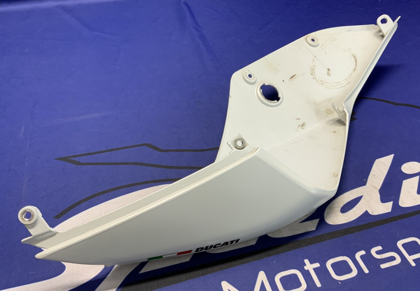 Ducati Right Rear Frame Cover (White) Panigale 899 2014, 2015 OEM 48211911AW