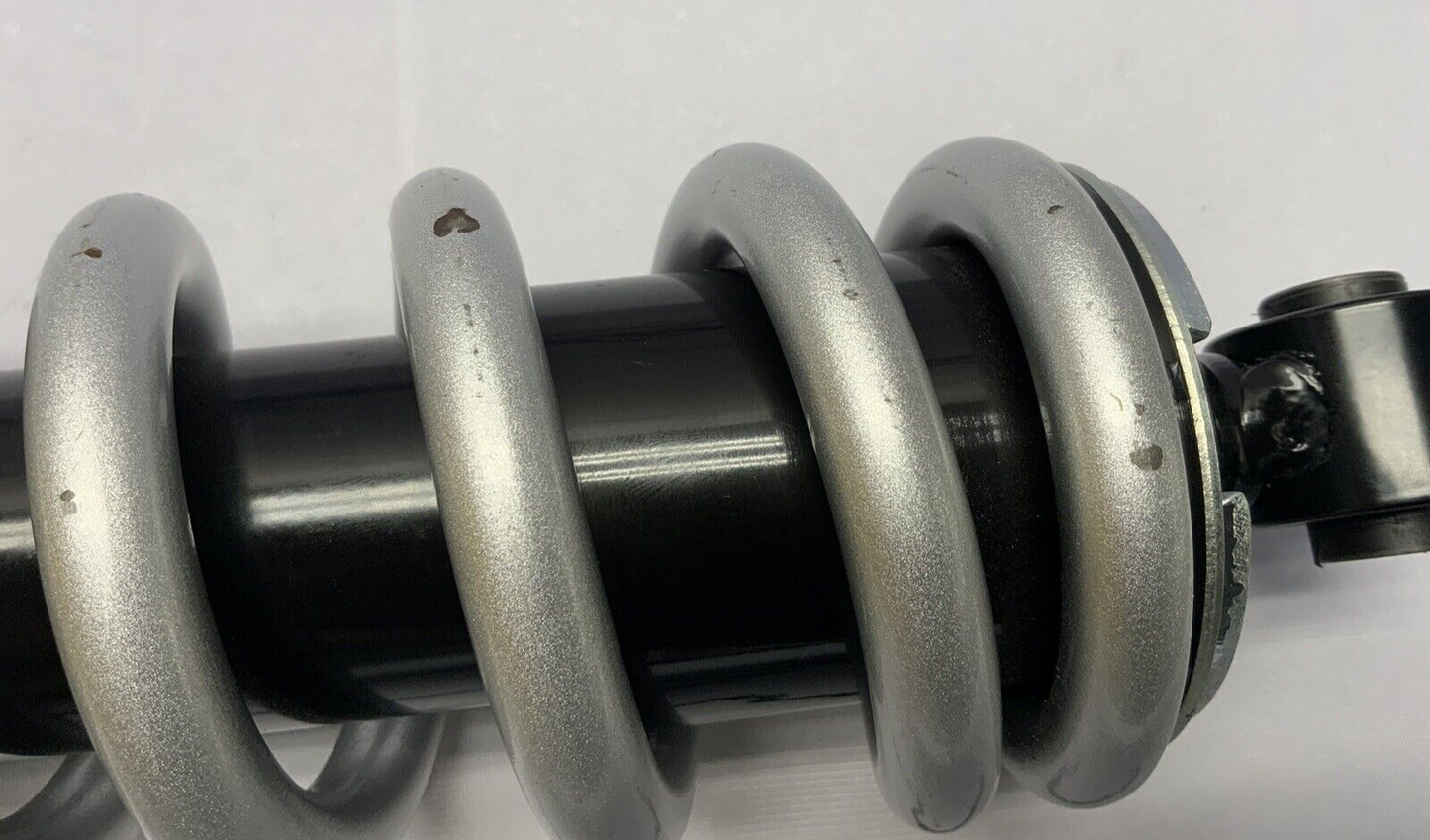 Yamaha Rear Shock Assembly YZF-R3 2019-2024 OEM BS7-F2210-00-00