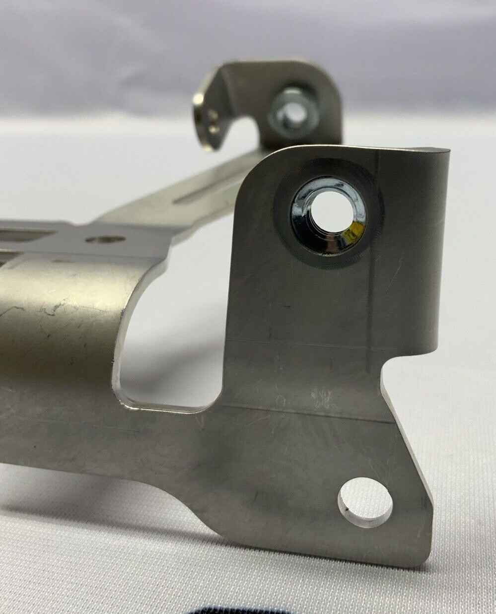 Alpha Racing Rear Tail Bracket 4663DA10700