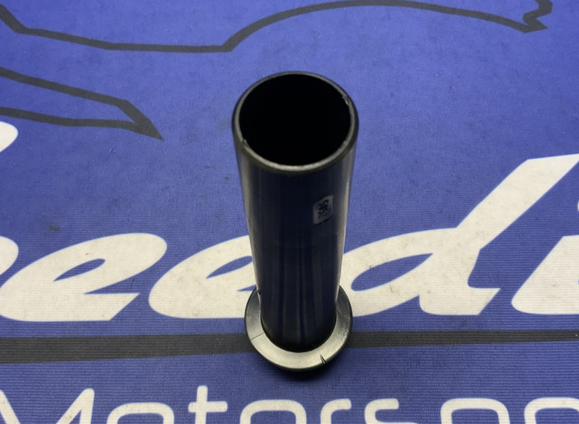 Domino XM2 Throttle Tube W/ Pulleys