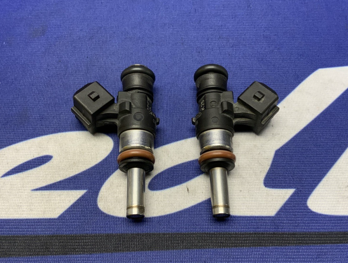 BMW Injector Set R1200GS 2004-2018 OEM 13617672335