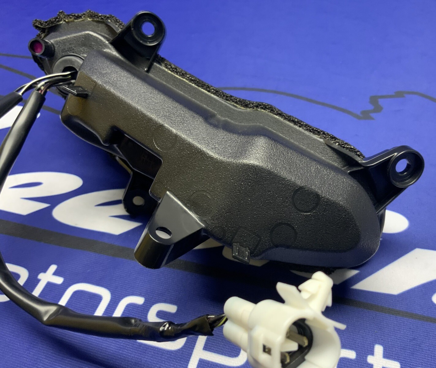 Yamaha Right Pilot Light YZF-R6 2017-2020 OEM BN6-84302-00-00