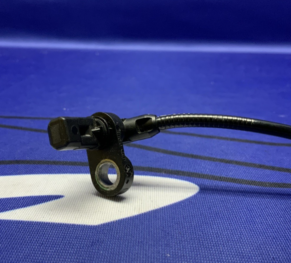 Kawasaki Wheel Speed Sensor ZX-10R/RR 2021-2025 OEM 21176-0979
