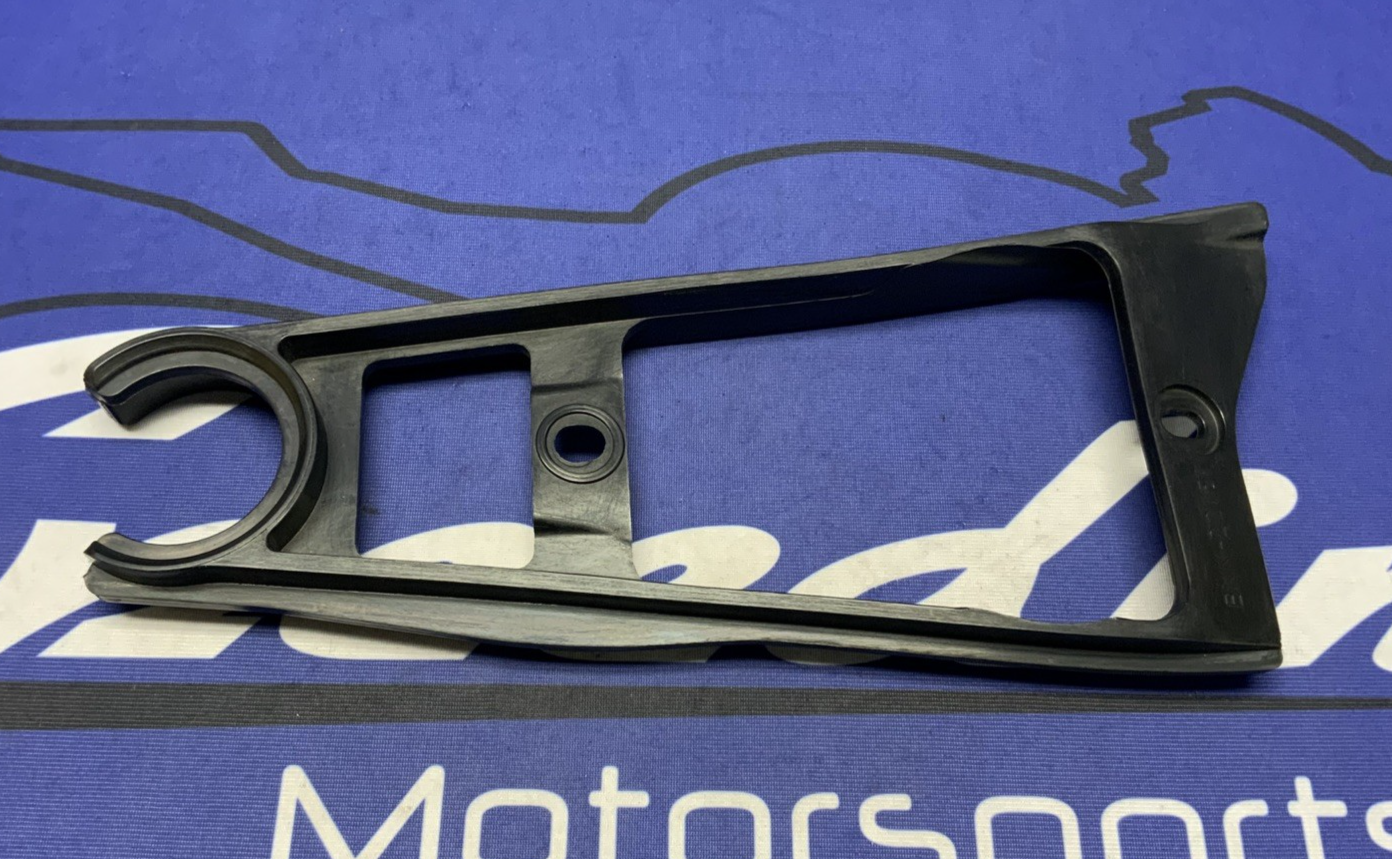 Yamaha Chain Guide YZF-R9 2025 OEM BKN-22151-00-00