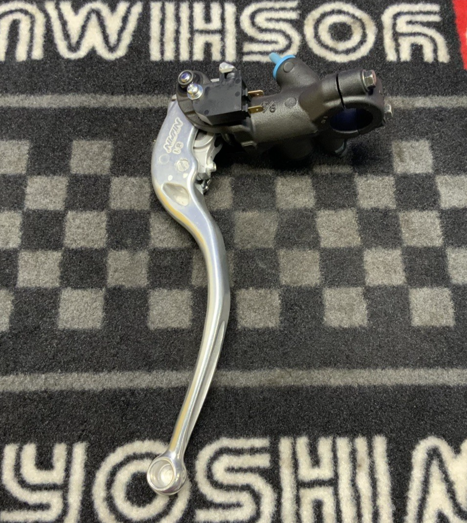 Yamaha Front Brake Master Cylinder Assembly YZF-R6 2017-2024 OEM 2CR-2580A-00-00