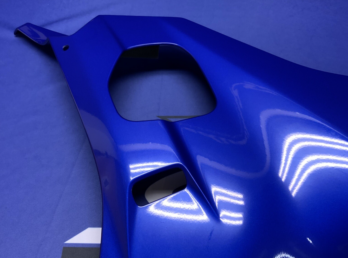 Yamaha Right Lower Fairing (Blue) YZF-R6 2017-2024 OEM BN6-W283V-90-P0