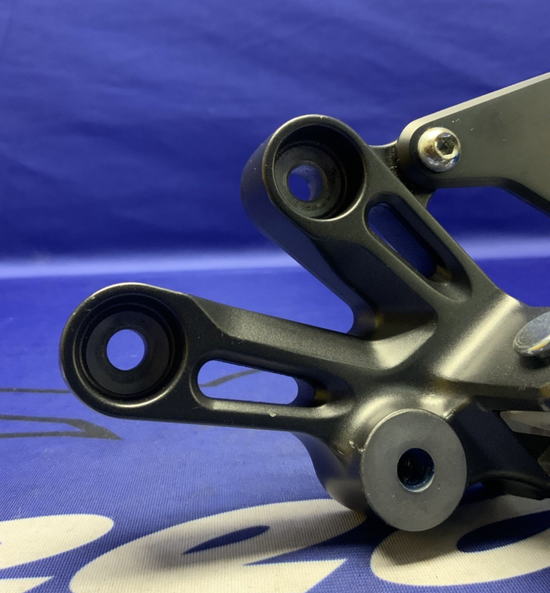 Yamaha Left Rear Set Assembly YZF-R7 2022-2025 OEM BEB-27442-00-00