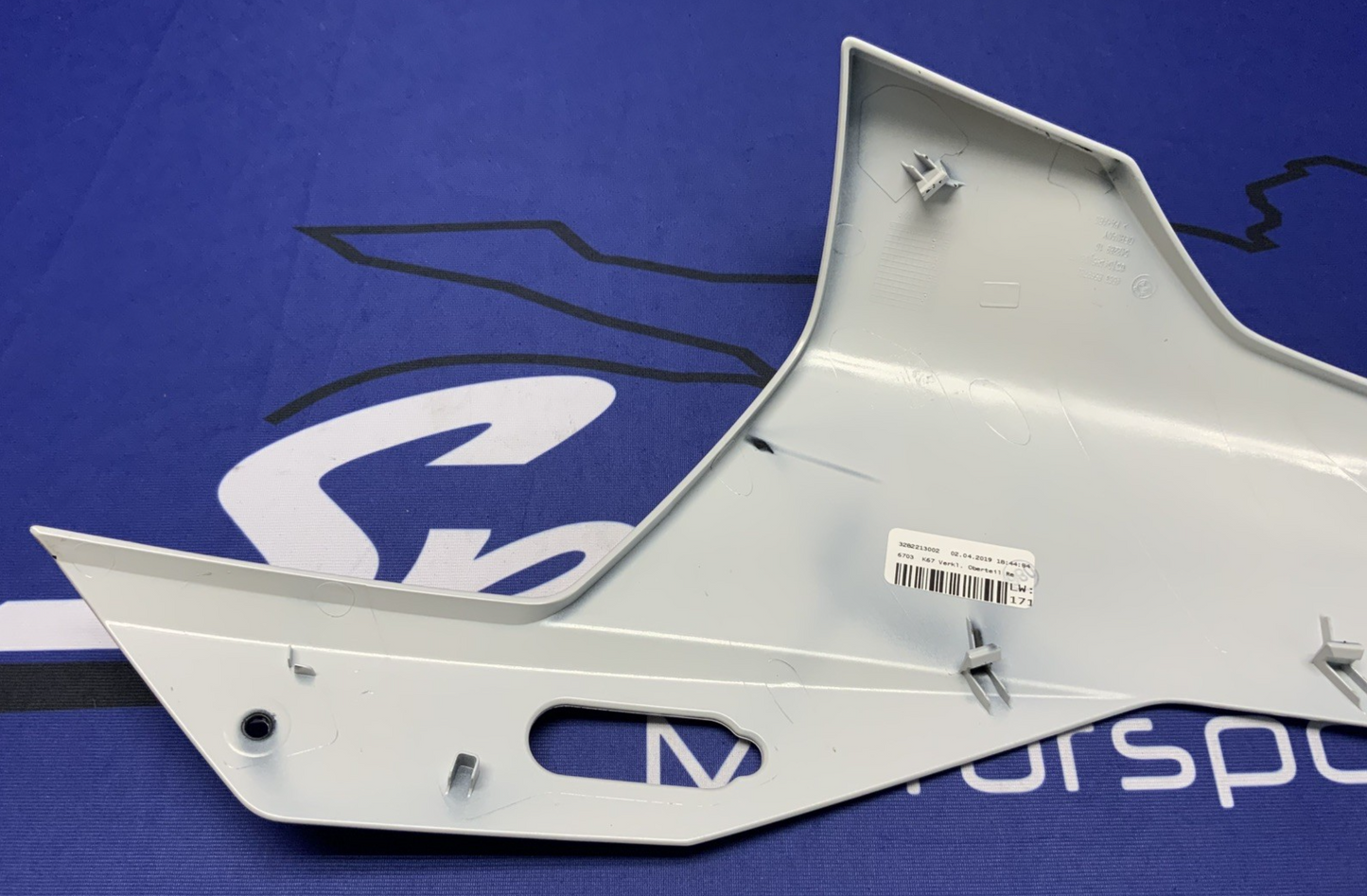 BMW Right Upper Front Fairing (White,Blue,Red) S1000RR 2019-2022 OEM 46638569782
