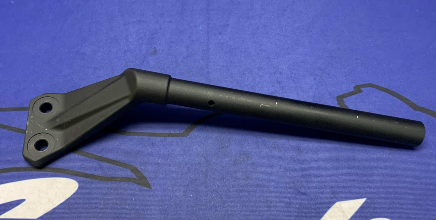 Suzuki Right Handle Bar W/ Mounting Hardware GSX-8R 2024-2025 OEM 56111-25L20