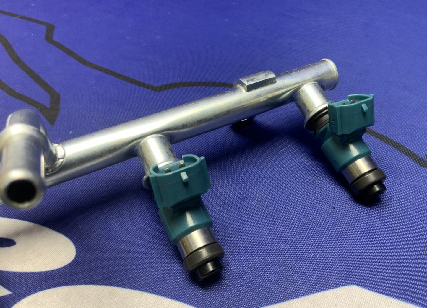 Yamaha Fuel Rail W/ Injectors YZF-R6 2008-2024 OEM 13S-13761-00-00