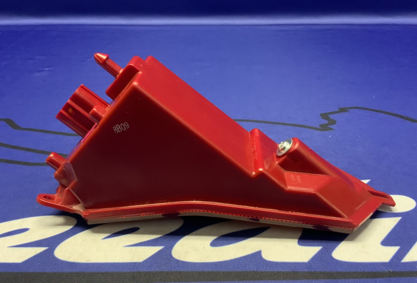 Yamaha Rear Tail Light Assembly YZF-R6 2017-2024 OEM 2CR-84710-01-00