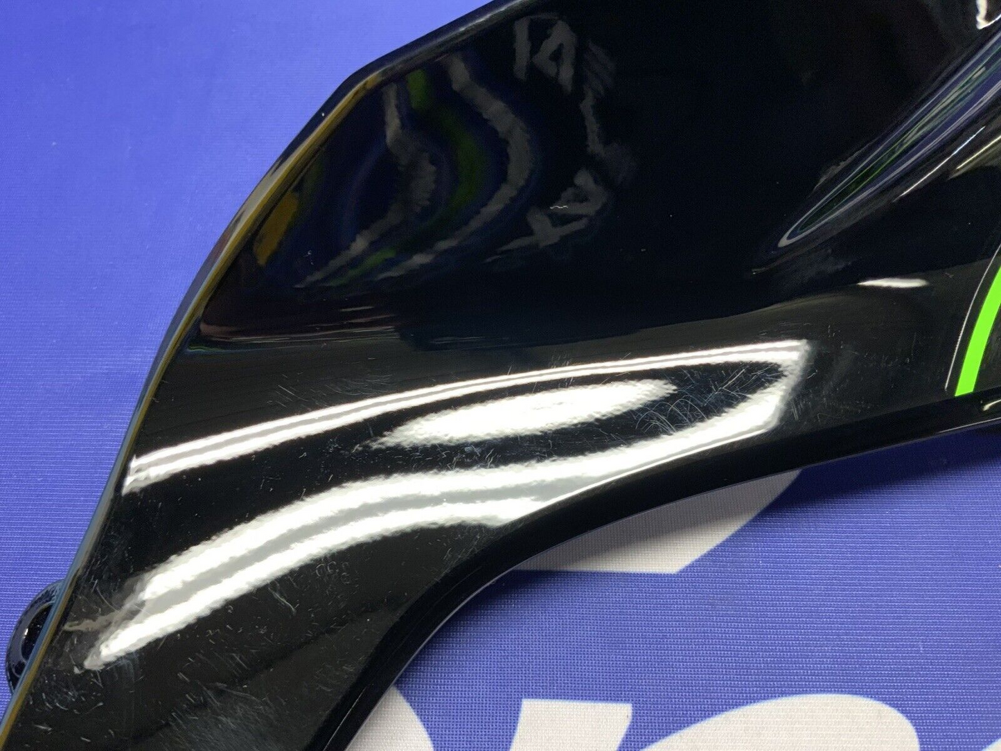 Kawasaki Left Tank Fairing (KRT) ZX-6R 2019-2025 OEM 36001-0594-739