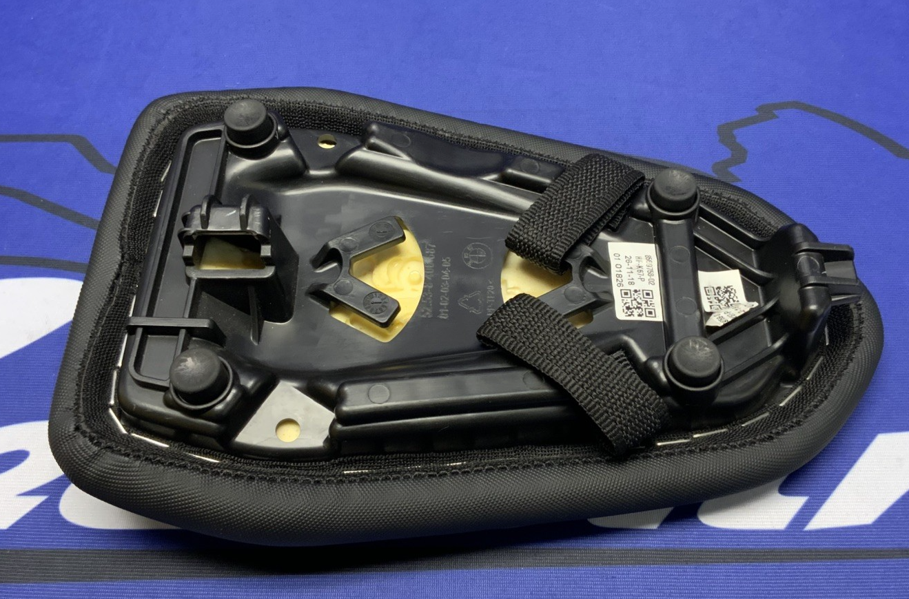 BMW Passenger Seat S1000RR 2019-2025, M1000RR 2021-2025 OEM 52538406687