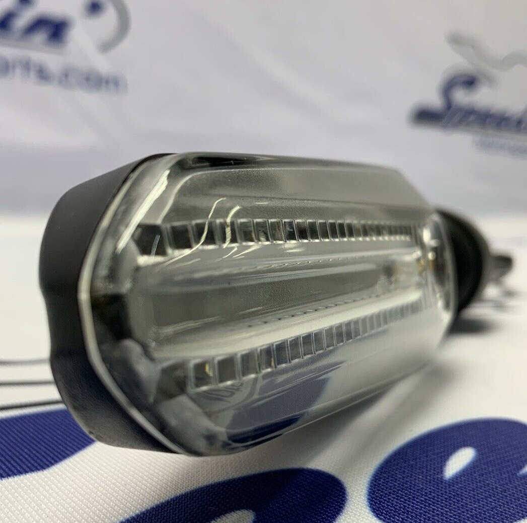 Yamaha Right Rear Turn Signal YZF-R7 2022-2025 OEM B7N-83340-20-00