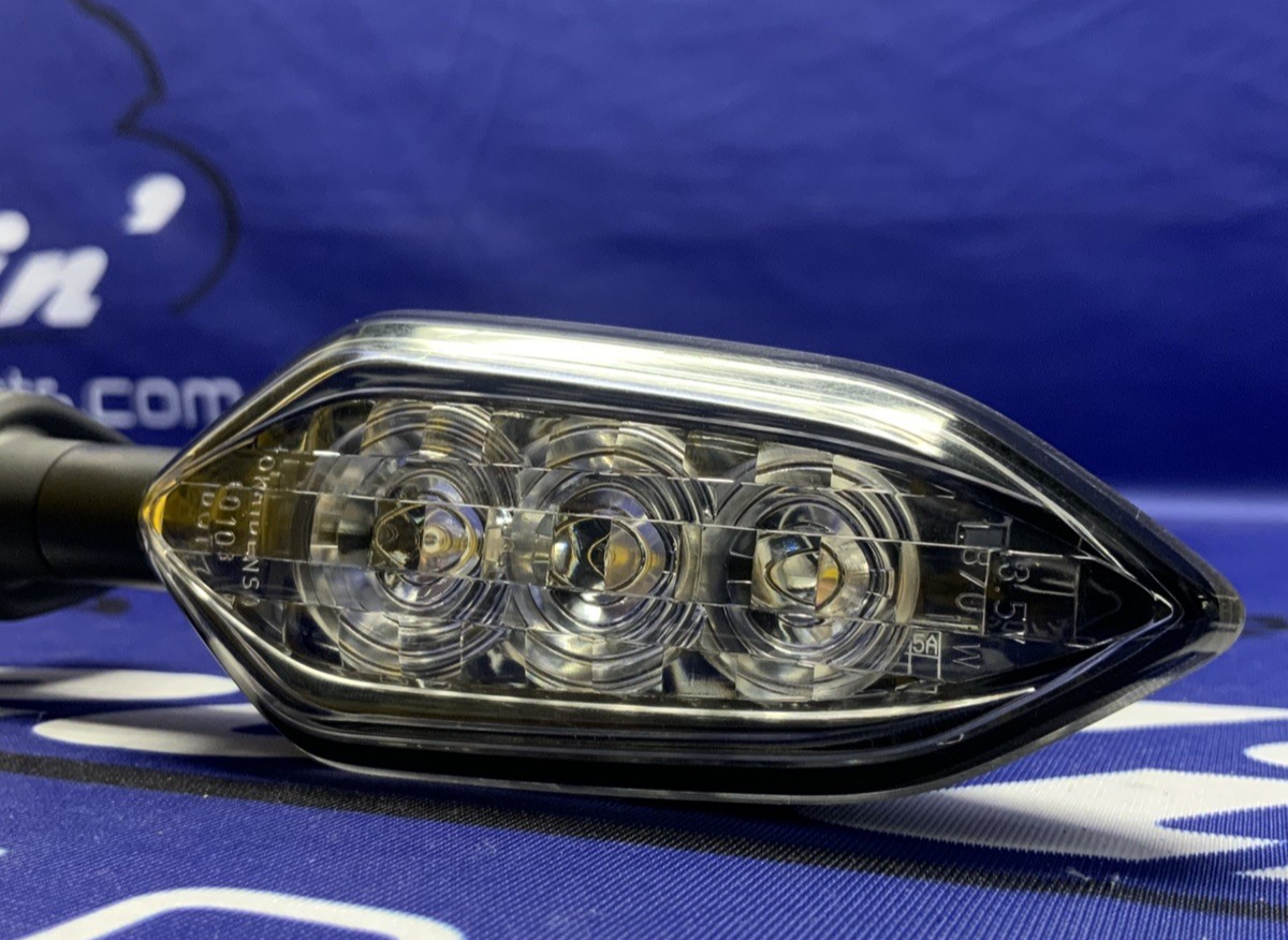 Yamaha Right Rear Turn Signal YZF-R6 2017-2025 OEM BN6-83340-10-00