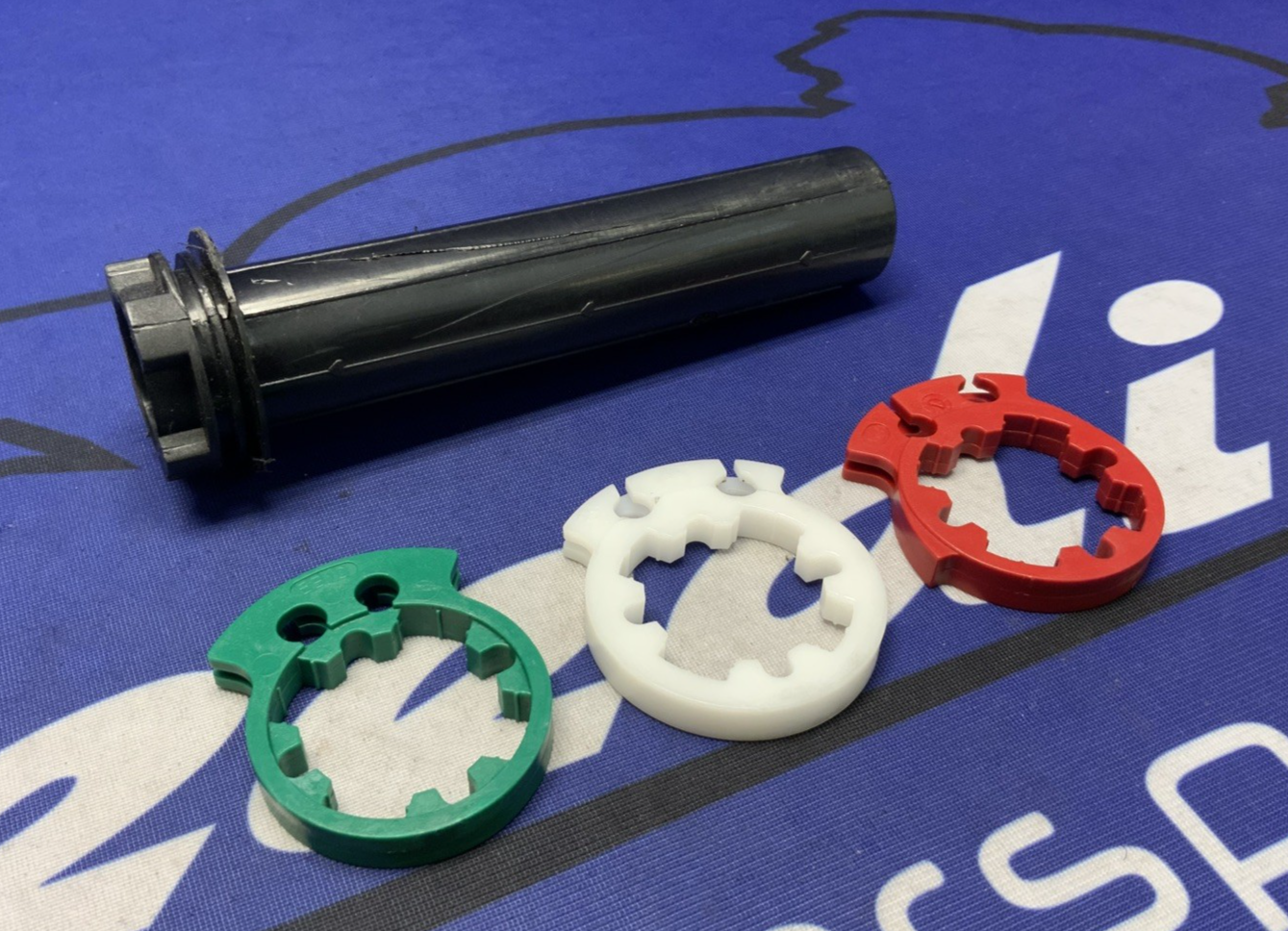 Domino XM2 Throttle Tube W/ Pulleys