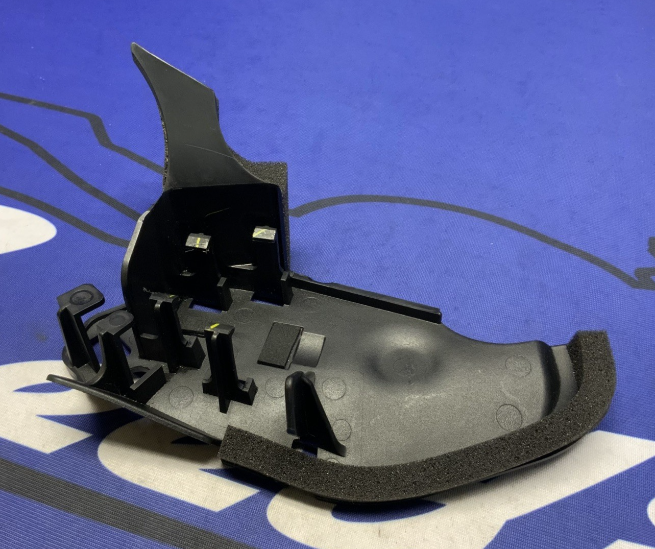 Yamaha Kick Stand Cover YZF-R6 2017-2024 OEM BN6-27453-00-00