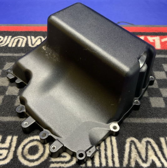 Triumph Oil Pan Street Triple 2023-2026 OEM T1230155