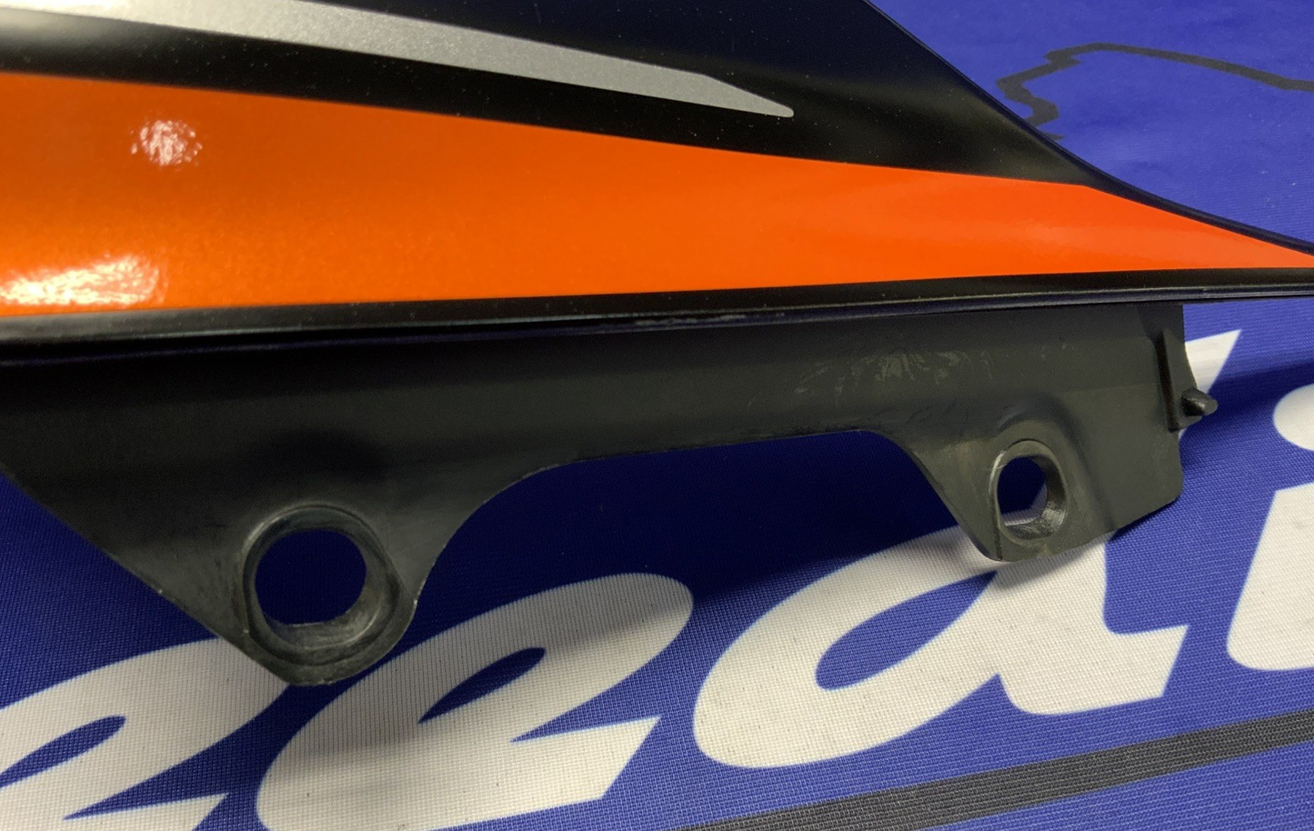 Yamaha Right Tail Fairing Black & Orange YZF-R6 2017-2024 OEM BN6-W2172-70-P1