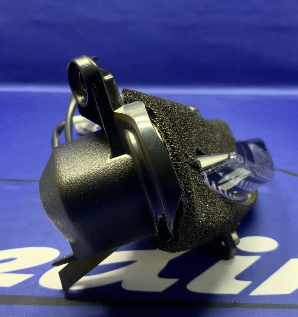 Yamaha Right Pilot Light YZF-R6 2017-2020 OEM BN6-84302-00-00