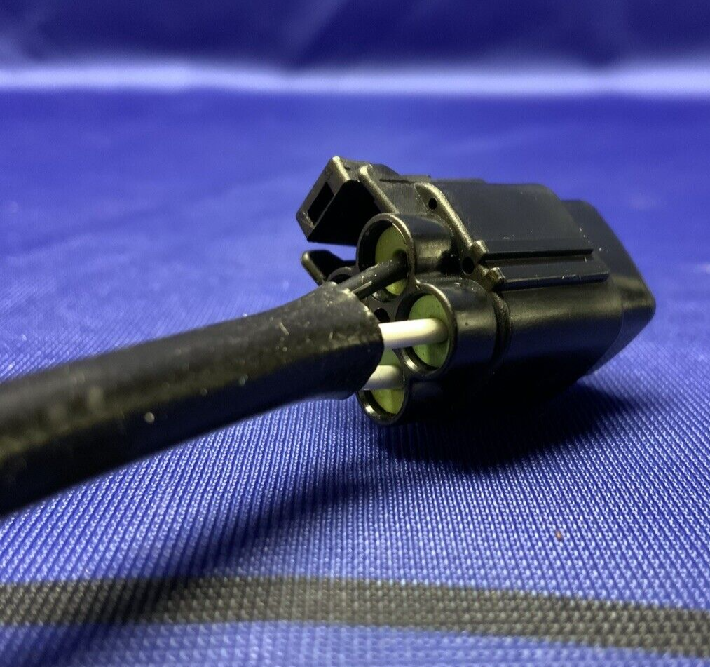 Suzuki Oxygen Sensor GSXR 600/750 2011-2025 OEM 18213-23H01