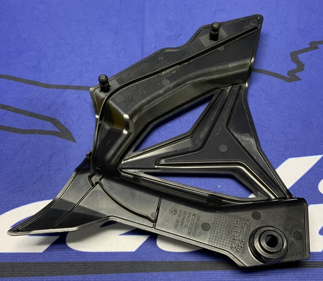 BMW Sprocket Cover M1000RR 2022-2024, S1000RR 2018-2024 OEM 33818394320