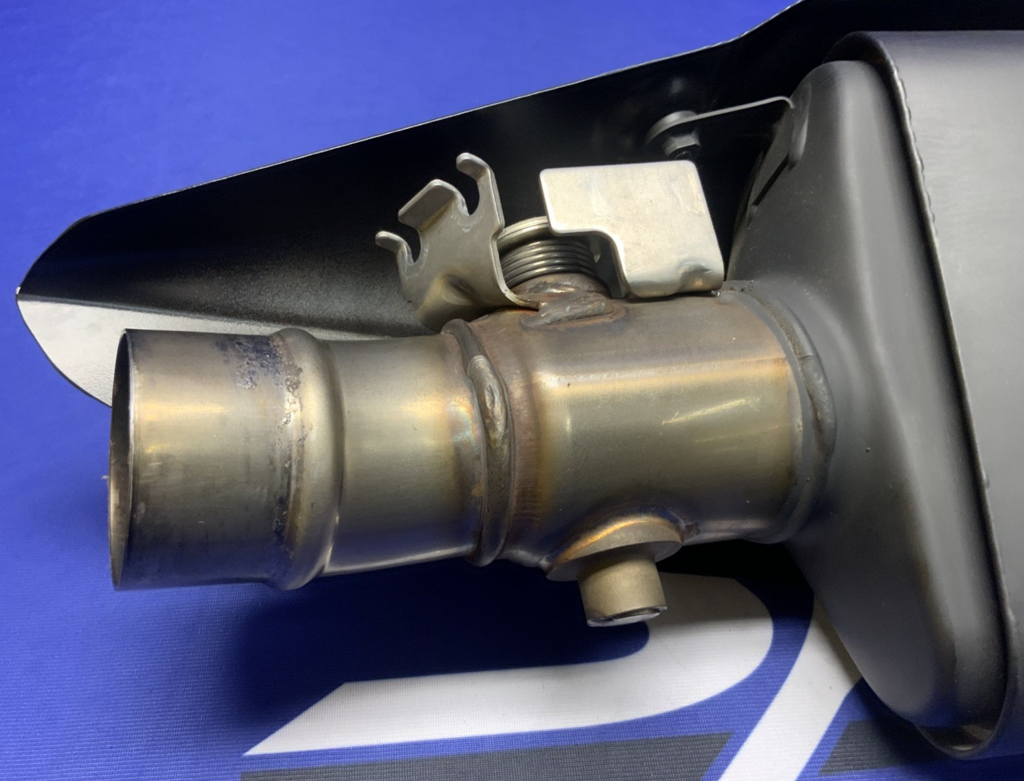 Kawasaki Exhaust Muffler ZX-6R 2013-2018 OEM 18091-0909
