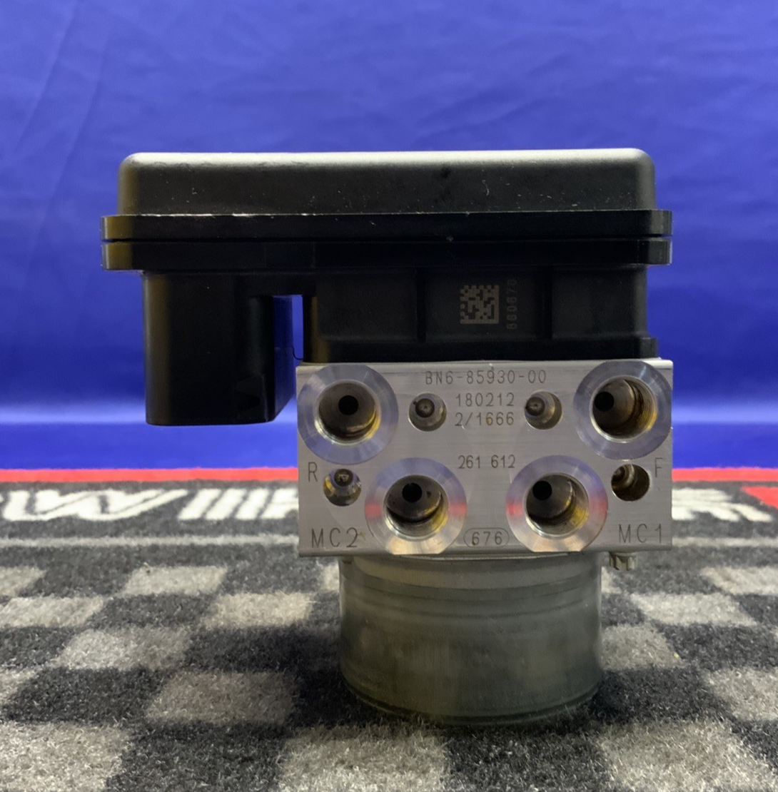 Yamaha ABS Pump Module Unit YZF-R6 2017-2024 OEM BN6-85930-09-00