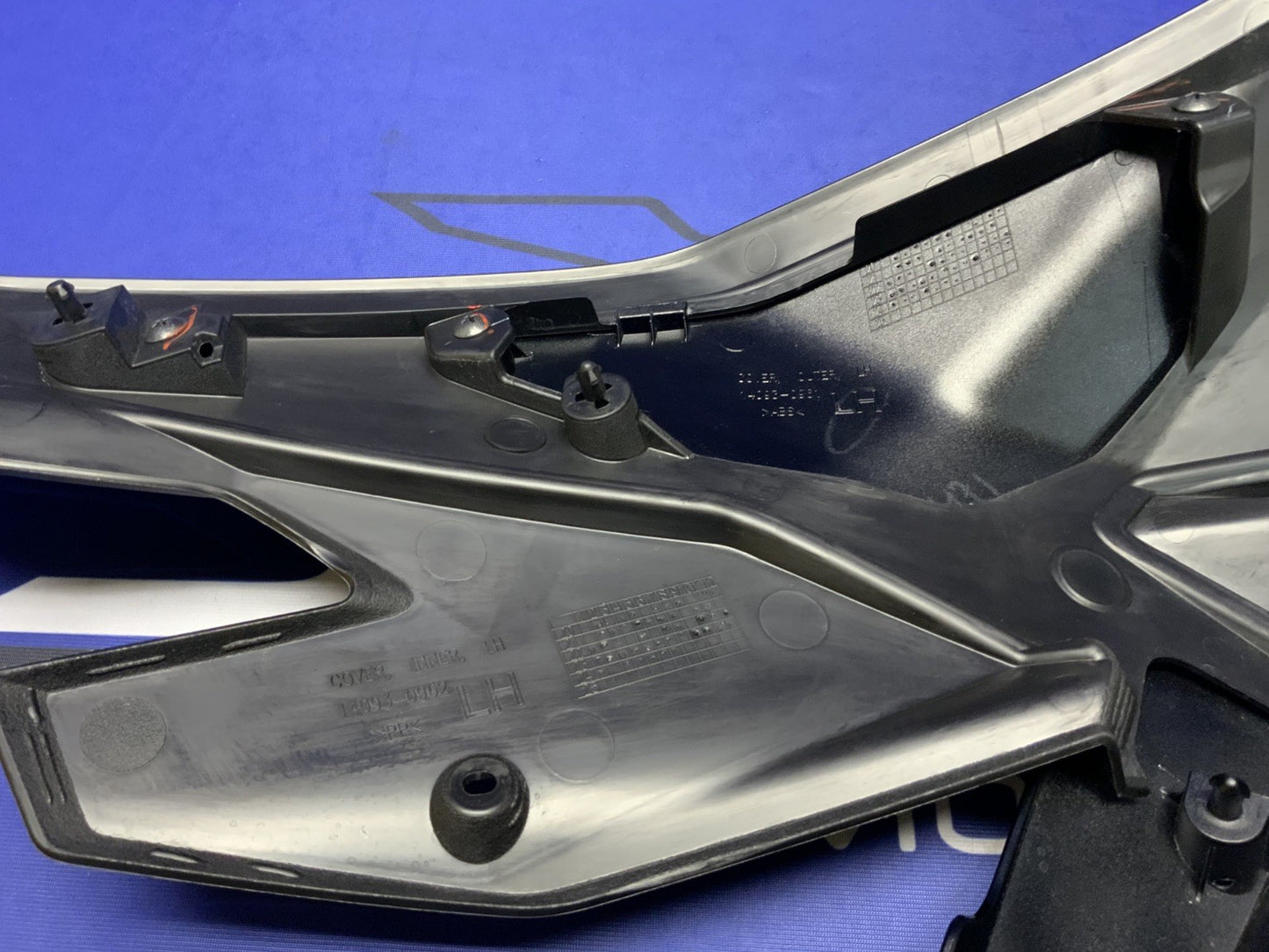 Kawasaki Left Tank Fairing (KRT) ZX-4R/RR 2023-25 OEM 14093-0961-H8