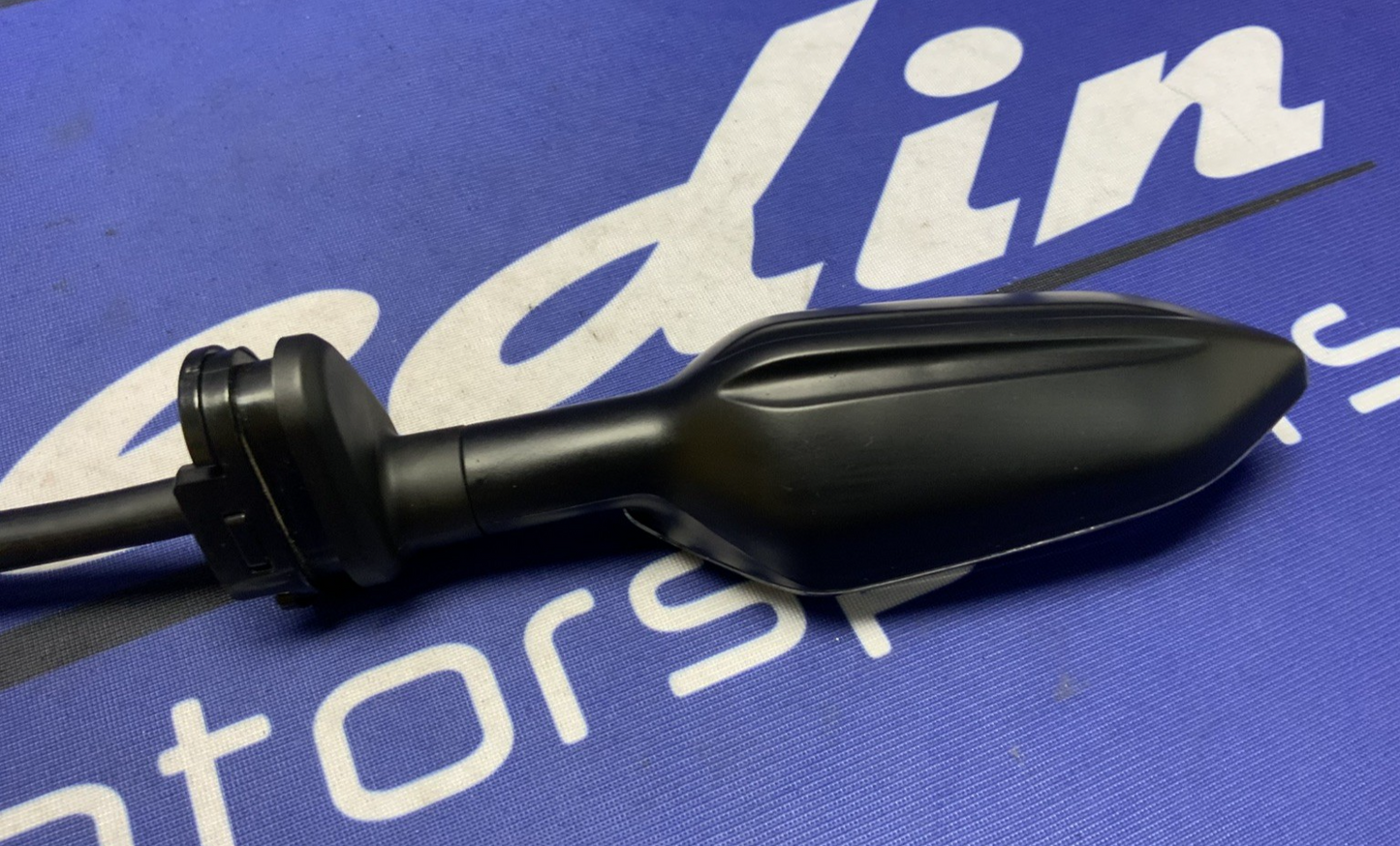 Yamaha Right Rear Turn Signal YZF-R1/M/S 2015-2025 OEM 2CR-83340-10-00