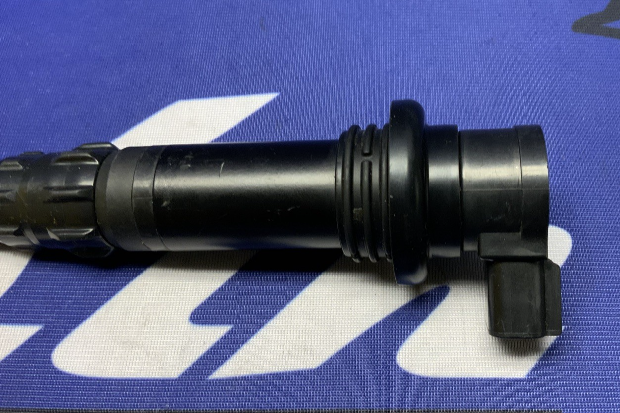 Yamaha Ignition Coil Set YZF-R7 2022-2025 OEM 1WS-82310-00-00