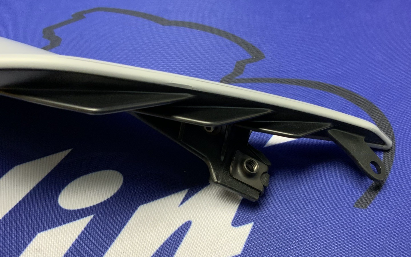 Yamaha Right Tail Fairing (Gray & Blue) YZF-R6 2017-2024 OEM BN6-W2172-50-P5