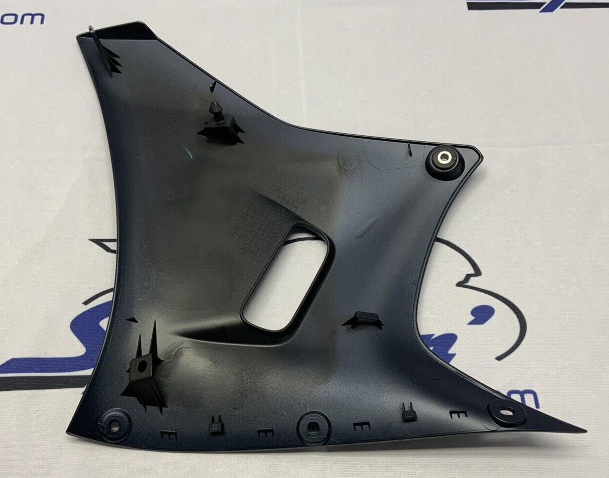 Yamaha Left Lower Side Fairing (Blue) YZF-R7 2022-2024 OEM BEB-2172G-00-P0