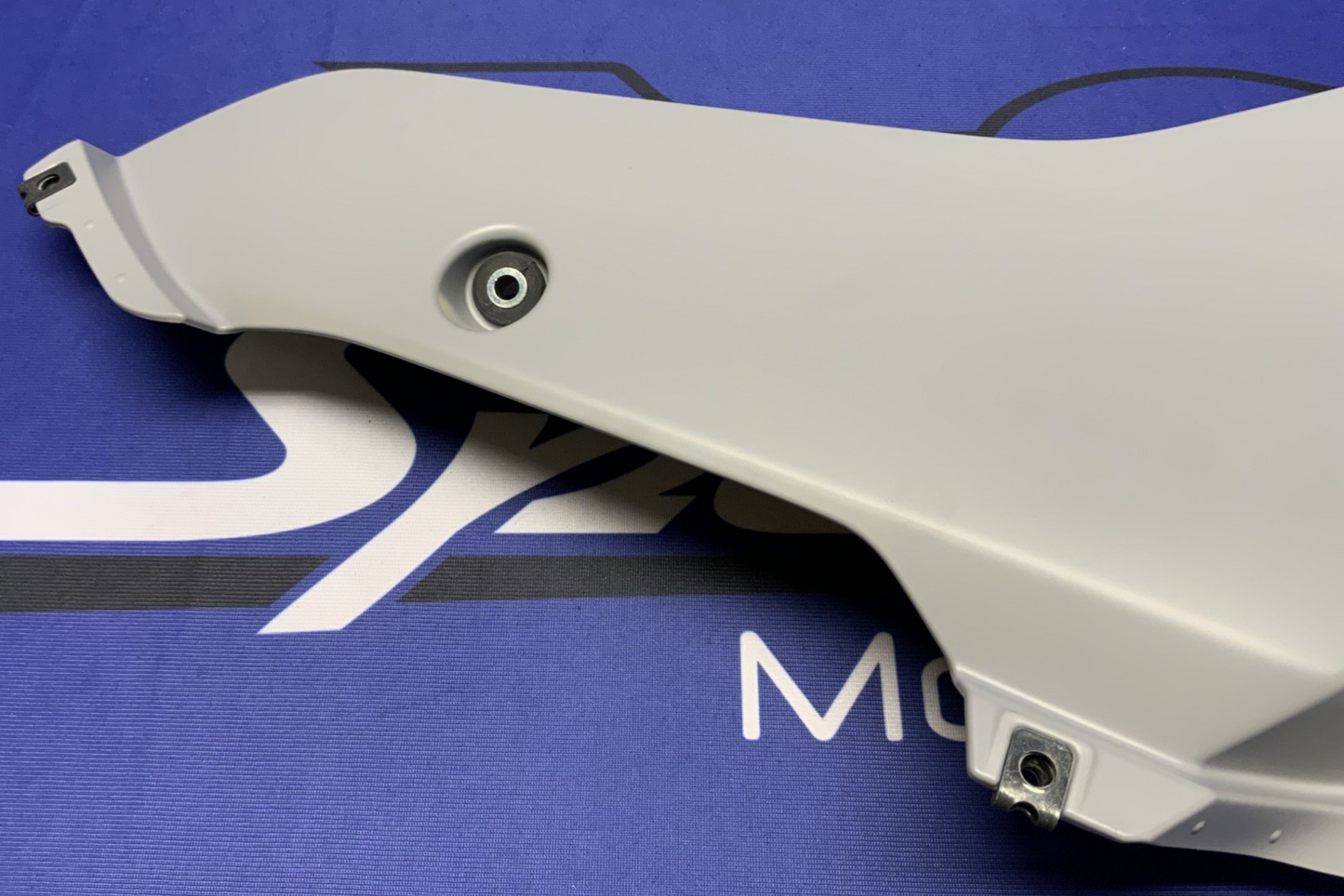 Yamaha Left & Right Lower Fairing Set (Gray) YZF-R6 2017-24 OEM BN6-28385-00-P4