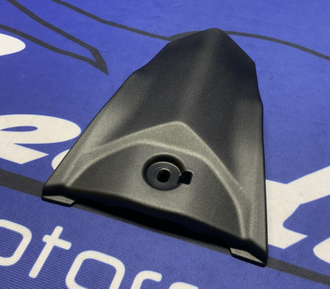 Yamaha Tail Light Cover YZF-R9 2025 OEM BKN-2172X-00-00