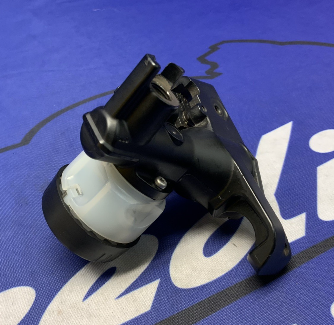 BMW Clutch Master Cylinder Assy R1200GS 2004-2010 OEM 32727728852